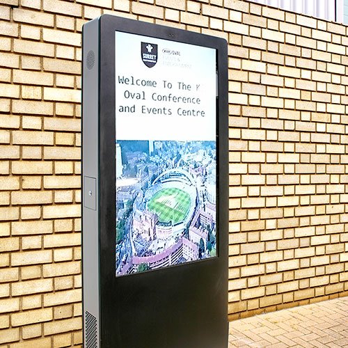 OVAL-outdoorTotem Kia Oval Outdoor Totem